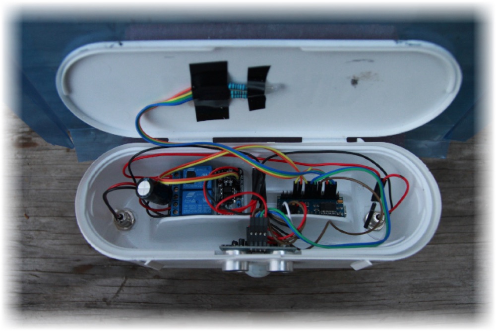 Inside the fountain box
